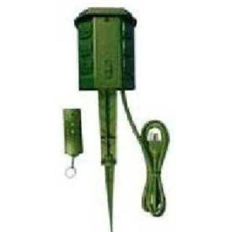 * Half Off Outdoor Power Stake, With Remote, 6-Outlet, Green, 6-Ft.